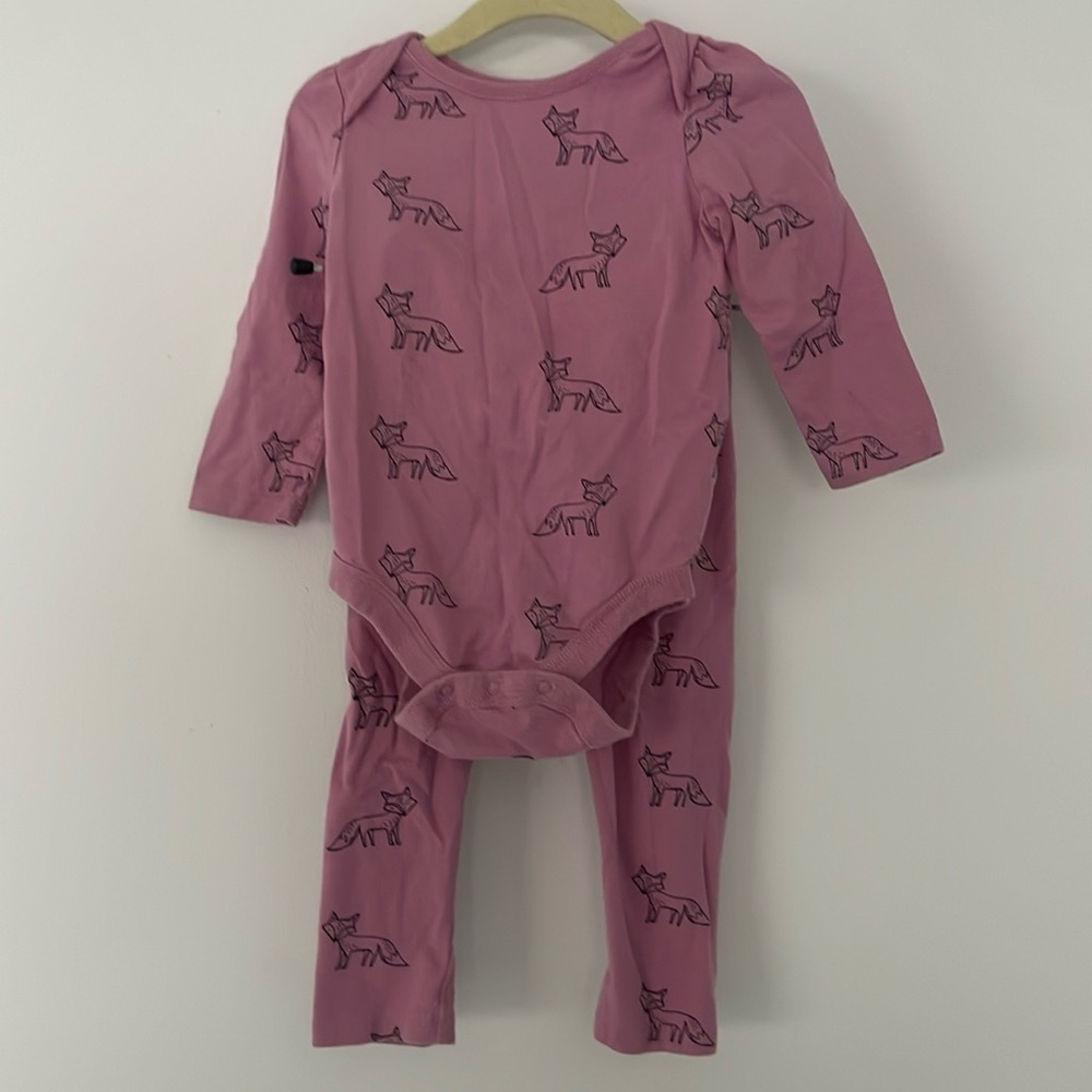 Baby GAP Organic Cotton 2 piece bodysuit & leggings pink fox print 12-18 months